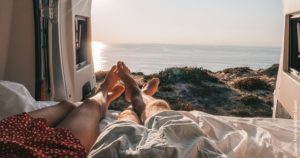 Urlaub ist, wenn wir uns zurücklehnen und unser Portfolio weiterarbeitet Urlaub ist, wenn wir uns zurücklehnen und unser Portfolio weiterarbeitet