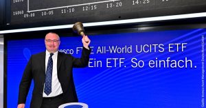 Exklusivinterview: Gary Buxton (Invesco) über den günstigsten FTSE All-World ETF Exklusivinterview: Gary Buxton (Invesco) über den günstigsten FTSE All-World ETF