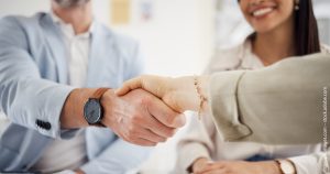 Starinvestorin Cathie Wood übernimmt Rice ETF Starinvestorin Cathie Wood übernimmt Rice ETF